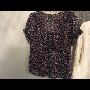 AMERICAN Eagle top large excellent